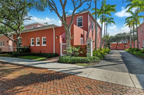 19-540 Loretto Ave, Coral Gables, FL, 33146-2100 | Card Image