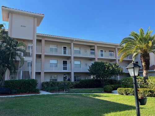apt-306-6501 Stone River Rd, Bradenton, FL, 34203-7842 | Card Image