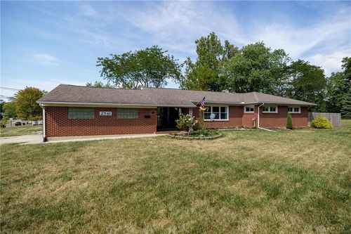 2541 Derr Rd, Springfield, OH, 45503-2443 | Card Image