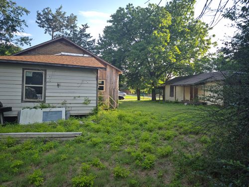 317/319 Elba Street, Bowie, TX, 76230 | Card Image