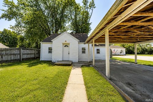 107 E Berkley Ave, Muncie, IN, 47303-1264 | Card Image