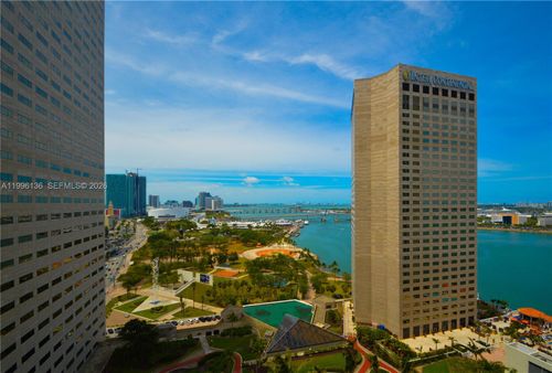 apt-2320-325 S Biscayne Blvd, Miami, FL, 33131-2463 | Card Image
