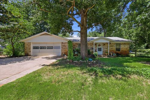 200 W North St, Aubrey, TX, 76227 | Card Image