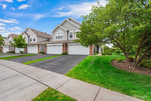 2040 Peach Tree Ln, Algonquin, IL, 60102-5185 | Card Image