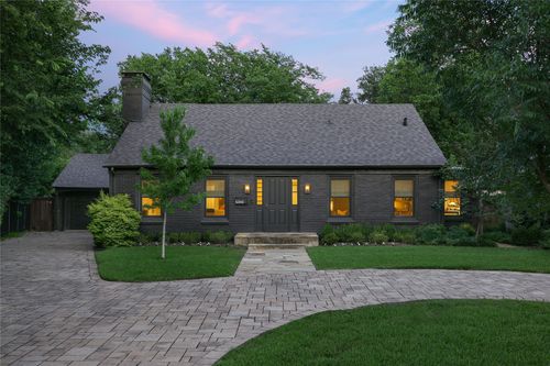 5040 Horseshoe Trl, Dallas, TX, 75209-3324 | Card Image