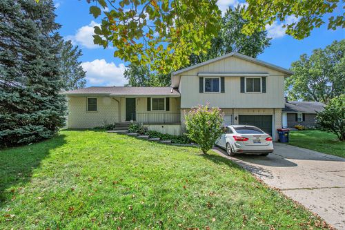 3922-3920 Camelot Drive Se, Grand Rapids, MI, 49546 | Card Image