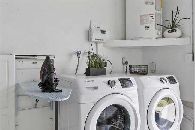 Laundry | Image 24