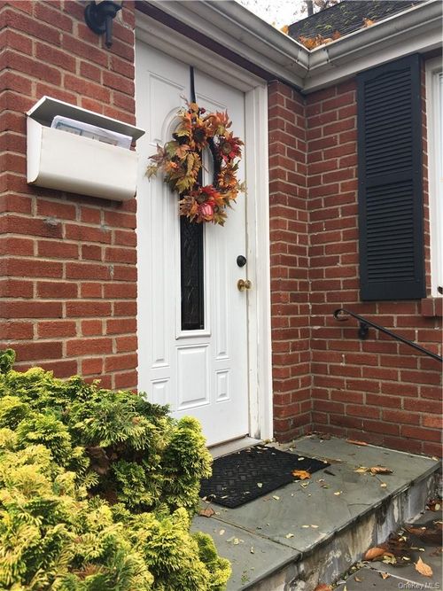 2-fl-57 E Hall Ave, New City, NY, 10956-3223 | Card Image