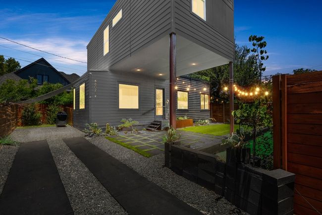 2 - 4802 Gladeview Dr, House other with 3 bedrooms, 2 bathrooms and 2 parking in Austin TX | Image 5