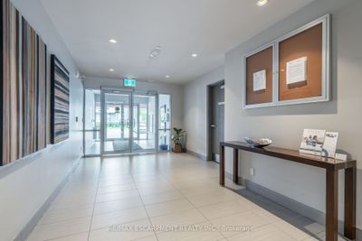 301 - 3028 Creekshore Common, Condo with 2 bedrooms, 2 bathrooms and 2 parking in Oakville ON | Image 2