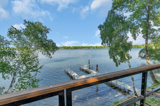 Great deck above the fish house. | Image 23