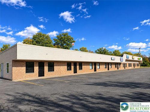 9-501 E Moorestown Rd, Wind Gap, PA, 18091-9652 | Card Image