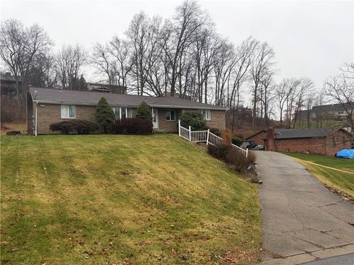 112 Lintel Dr, Canonsburg, PA, 15317-3647 | Card Image