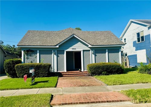 1805 3rd St, Corpus Christi, TX, 78404-1810 | Card Image