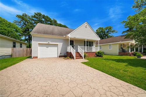 1322 Hazel Ave, Chesapeake, VA, 23325-3804 | Card Image