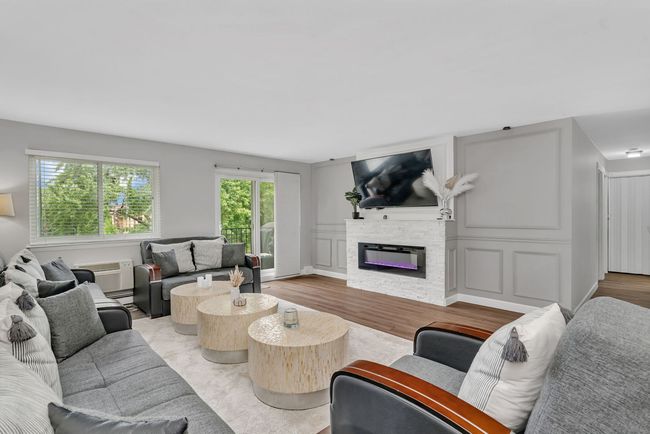 APT-306 - 520 Burning Tree Ln, Condo with 2 bedrooms, 2 bathrooms and 2 parking in Naperville IL | Image 6
