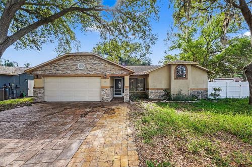 627 Crystal Dr, PALM HARBOR, FL, 34683 | Card Image