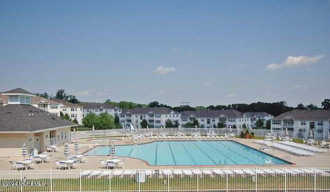 169 Shinnecock Dr, Condo with 3 bedrooms, 3 bathrooms and null parking in Manalapan NJ | Image 33