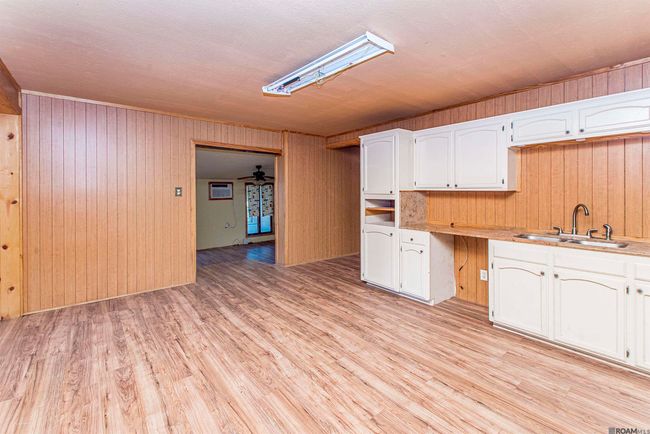 13057 Fox St, House other with 3 bedrooms, 2 bathrooms and null parking in Maurepas LA | Image 6
