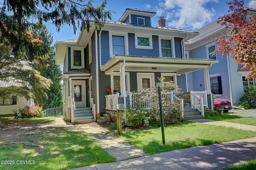 273 King St, Northumberland, PA, 17857-1557 | Card Image