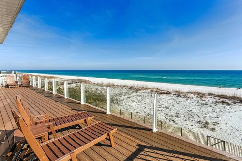 110 Ariola Dr, Pensacola Beach, FL, 32561-2102 | Card Image
