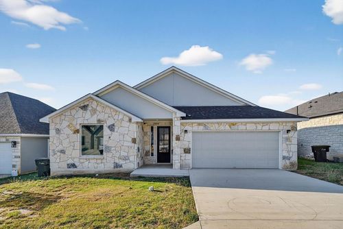 1603 Redwood Ct, Fredericksburg, TX, 78624-2203 | Card Image