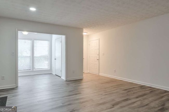 320 Park Ridge Cir, Condo with 1 bedrooms, 1 bathrooms and null parking in Marietta GA | Image 7