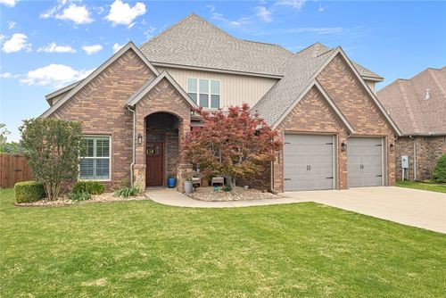 1900 Sw Hayfield Ave, Bentonville, AR, 72713-4593 | Card Image