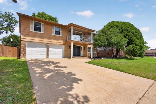 3305 Matador Dr, Garland, TX, 75042-5449 | Card Image