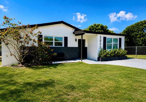 5832 Wiley St, Hollywood, FL, 33023-2356 | Card Image