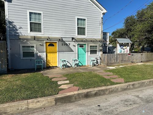 4-1107 13th St, Galveston, TX, 77550-6112 | Card Image