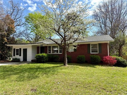 2003 Vanstory St, Greensboro, NC, 27403-3645 | Card Image