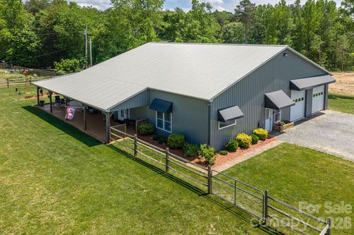 346 Car Farm Rd, Lincolnton, NC, 28092-7104 | Card Image