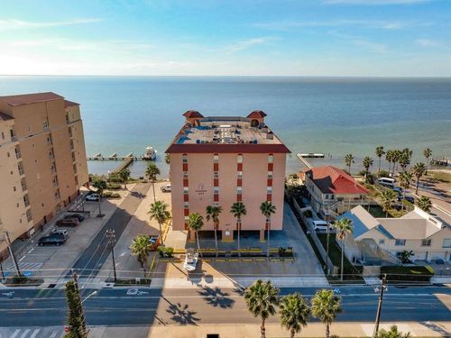 304-4901 Laguna Blvd, South Padre Island, TX, 78597-7019 | Card Image