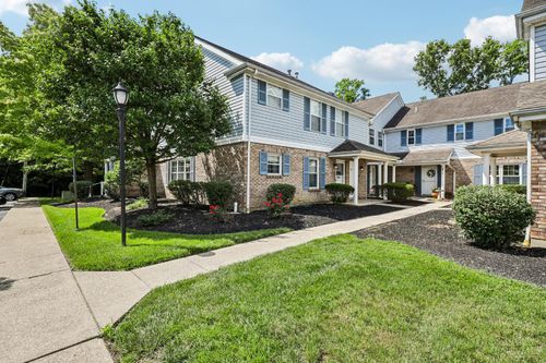 9726 Timberview Ct, West Chester, OH, 45241-1266 | Card Image