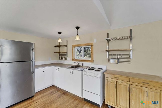 1012 7 Th St, House other with 2 bedrooms, 2 bathrooms and null parking in Blanco TX | Image 18