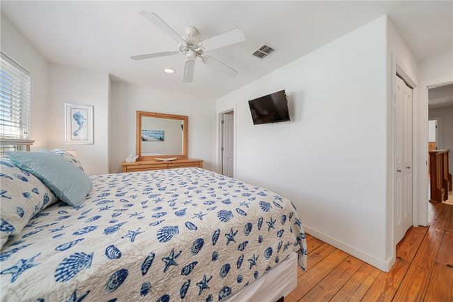202 - 2120 S 11 Th St, Townhouse with 3 bedrooms, 3 bathrooms and null parking in Port Aransas TX | Image 22