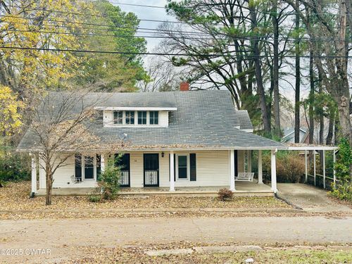 110 W 9th St, Trenton, TN, 38382-3112 | Card Image