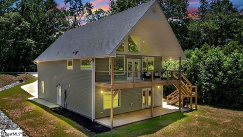 425 Lakewood Drive, Townville, SC, 29689 | Card Image