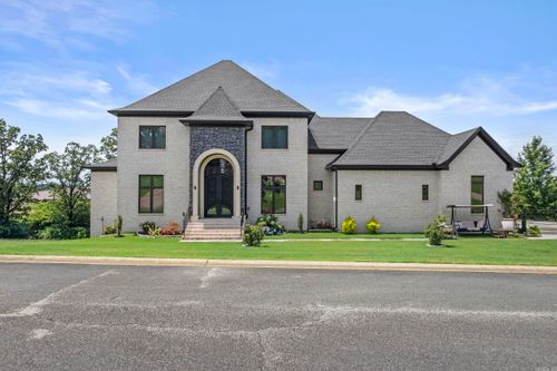 18 River Ridge Rd, Searcy, AR, 72143-7751 | Card Image