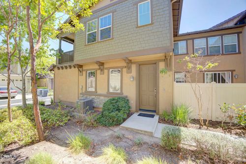 3230 London Ln, Oxnard, CA, 93036-5351 | Card Image