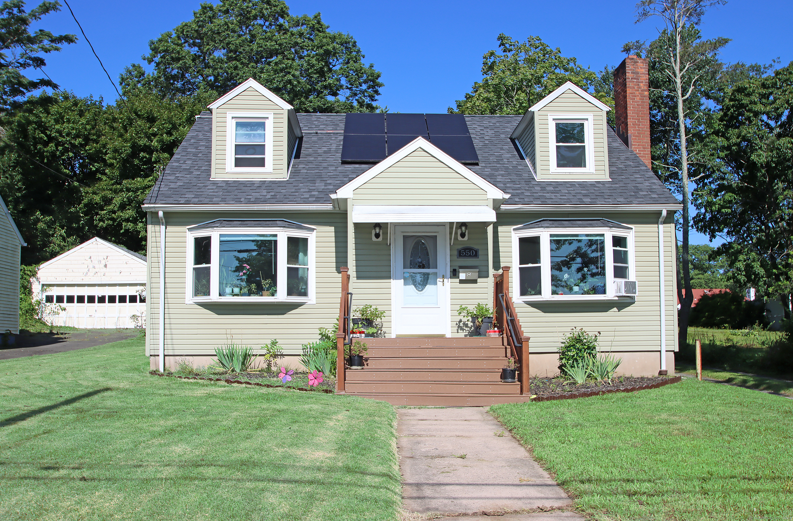 Norton Pkwy, New Haven, CT 06511