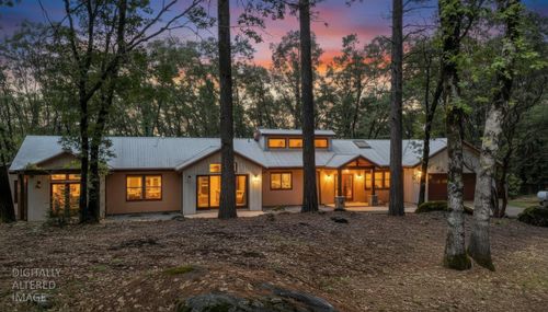 16200 Excelsior Ditch Camp Road, Nevada City, CA, 95959 | Card Image