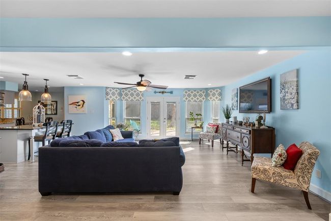 16118 Parish Hall Dr, House other with 5 bedrooms, 4 bathrooms and 2 parking in Spring TX | Image 5