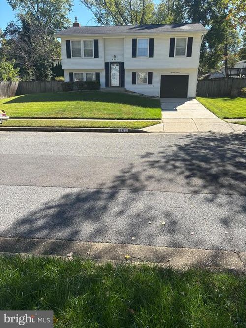 1711 Denton Ct, CROFTON, MD, 21114-1913 | Card Image
