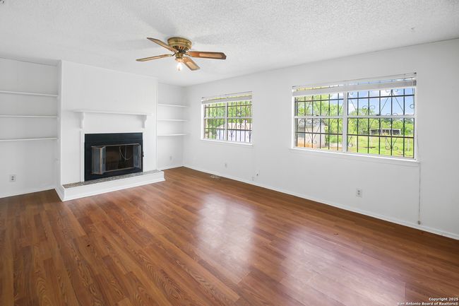 1931 Triple Pines St, House other with 2 bedrooms, 2 bathrooms and null parking in China Grove TX | Image 9