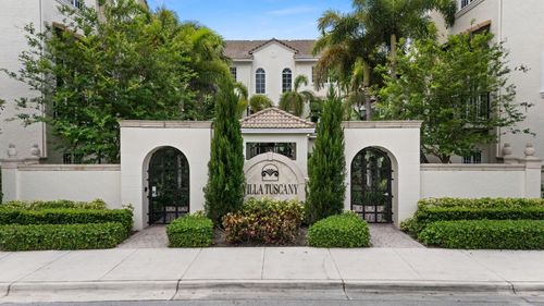 105-500 Se 7th St, Fort Lauderdale, FL, 33301-3106 | Card Image