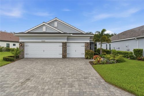3121 Heritage Pines Dr, FORT MYERS, FL, 33905-5951 | Card Image