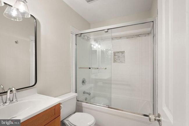 7390 Stream Way, Townhouse with 3 bedrooms, 4 bathrooms and null parking in SPRINGFIELD VA | Image 22