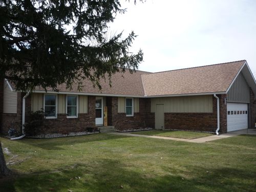 26065 Fawn River Rd, Sturgis, MI, 49091-9740 | Card Image